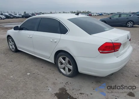 2013 Volkswagen Passat 2.0L Tdi Se z USA, uszkodzony, nr VIN 1VWBN7A3XDC109658